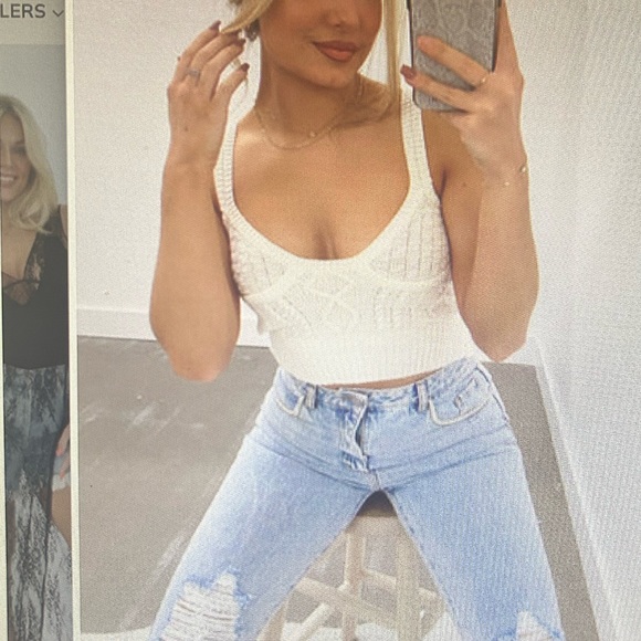 Cloud Ten Ivory Taylor Sweater Tank - Picture 3 of 7